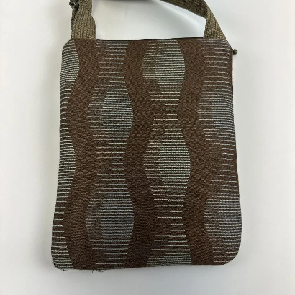 Maruca‎ Pocket Bag Crossbody Tapestry Purse Brown Blue Geo Fabric Adjustable